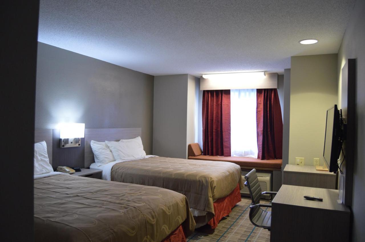 Quality Inn & Suites Grove City-Outlet Mall Exteriör bild